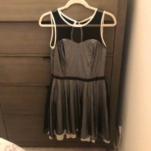 Un Deux Trois Collection Party / cocktail dress!